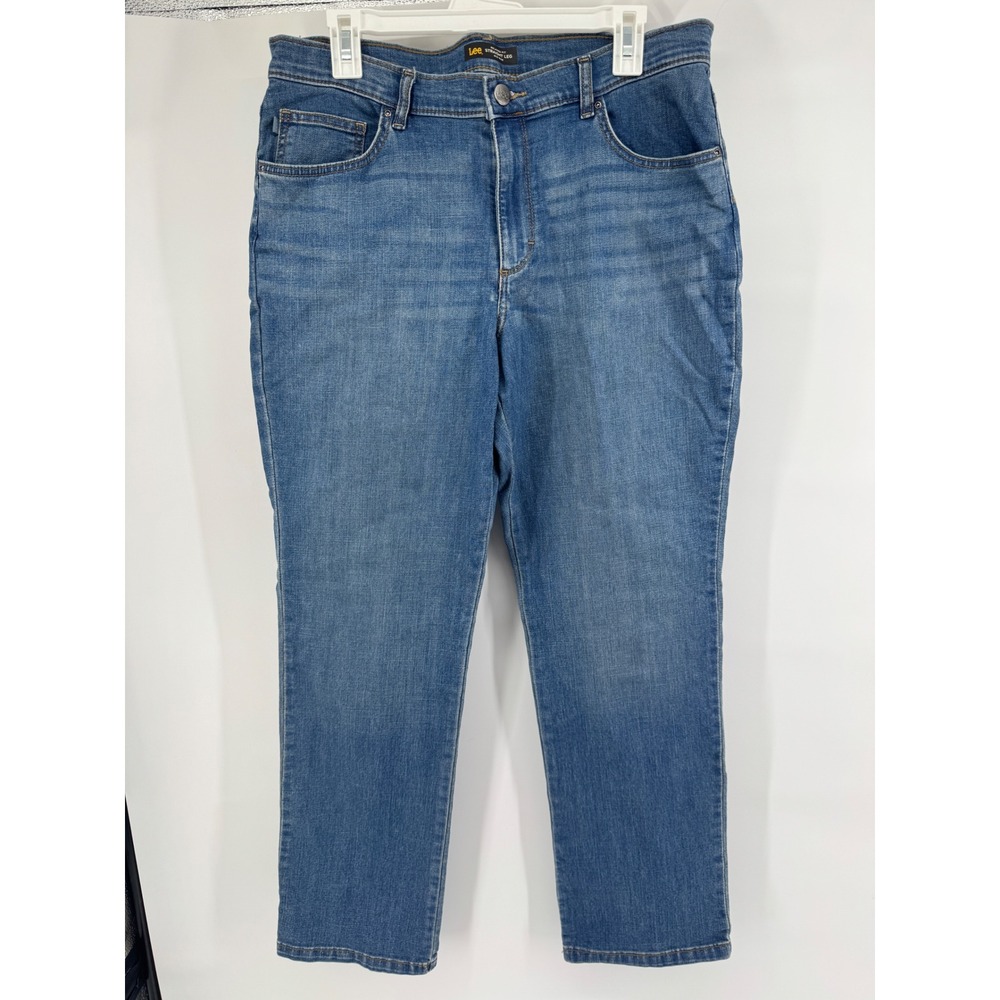 Lee Relaxed Fit Straight Leg Jeans Womens Mid Rise Medium Wash Denim 3051833